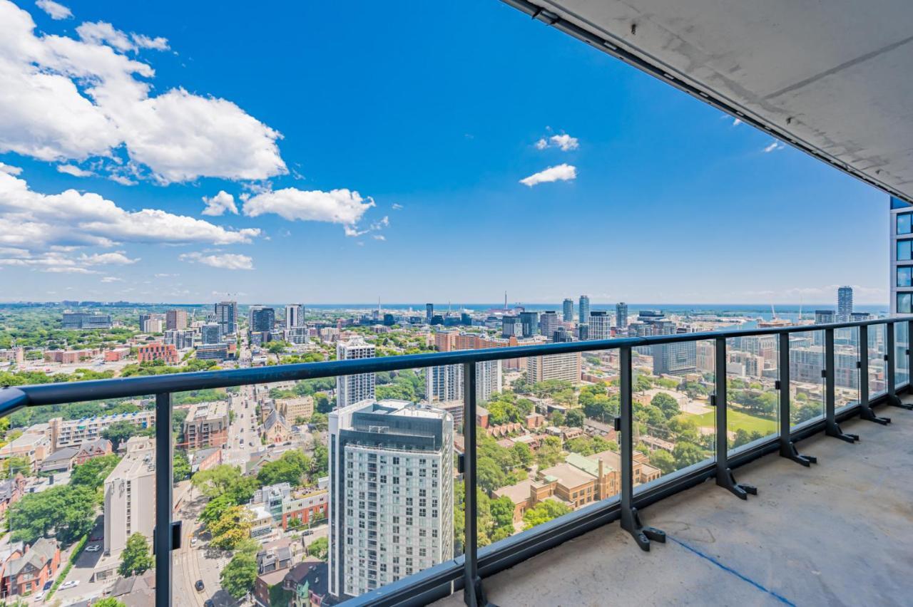 Luxury 2 Bedroom Condo High Floor Close To Eaton Center Toronto Eksteriør bilde